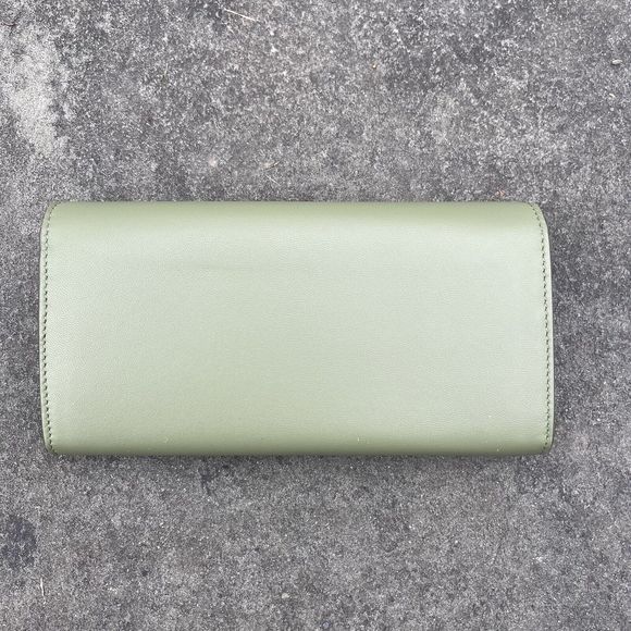 CELINE LARGE WALLET TRIOMPHE IN SHINY CALFSKIN DARK OLIVE Box And Dust Bag - Picture 5 of 16